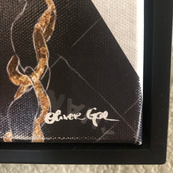 CHANEL framed art piece 🩷🖤 - Picture 6 of 10